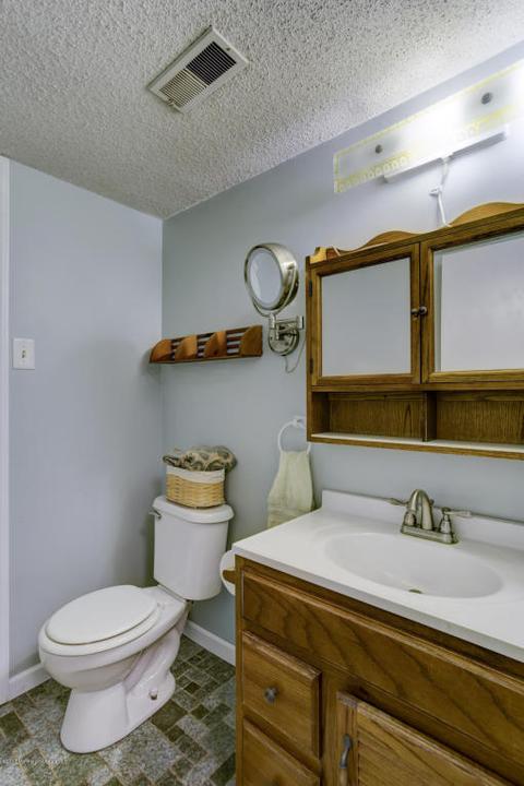 93 Buckingham Dr, Jackson, NJ 08527 photo 9
