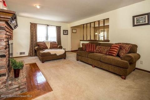 18 Mill Rd, Matawan, NJ 07747 photo 8