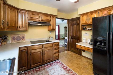 18 Mill Rd, Matawan, NJ 07747 photo 16