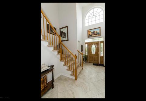 9 Windham Ct, Matawan, NJ 07747 photo 3