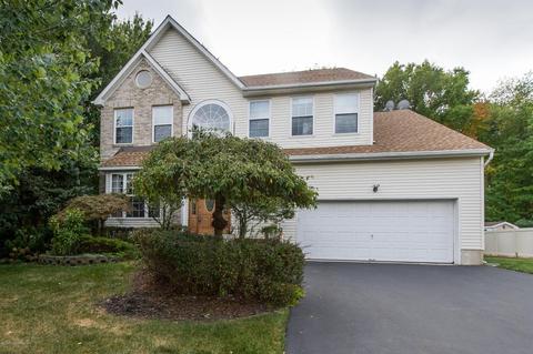 9 Windham Ct, Matawan, NJ 07747 photo 1