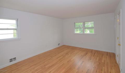 2 Warren Dr, Old Bridge, NJ 08857 photo 15