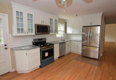 2 Warren Dr, Old Bridge, NJ 08857 photo 10