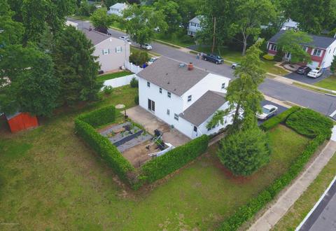2 Warren Dr, Old Bridge, NJ 08857 photo 5