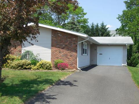 26 Phillips Rd, Brick, NJ 08724 photo 1