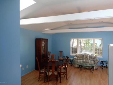 25 Pepperridge Rd, Howell, NJ 07731 photo 21