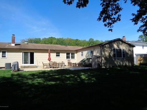 25 Pepperridge Rd, Howell, NJ 07731 photo 19