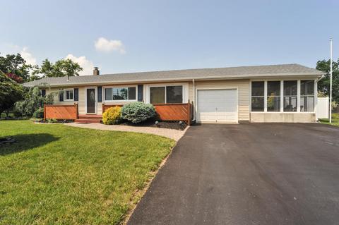 149 Stephan Rd, Brick, NJ 08724 photo 1