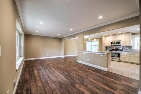 598 Shadow Way, Brick, NJ 08724 photo 4
