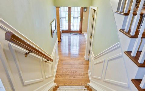 49 Jonathan Dr, Tinton Falls, NJ 07753 photo 5