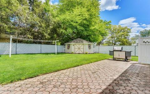 49 Jonathan Dr, Tinton Falls, NJ 07753 photo 25