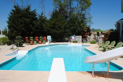 6 Earl Ct, Jackson, NJ 08527 photo 2