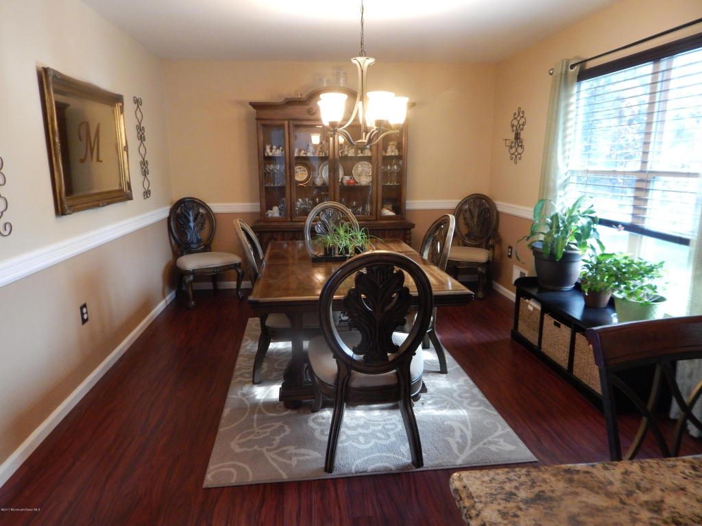 10 Taylor Rd, Brick, NJ 08723 photo 8