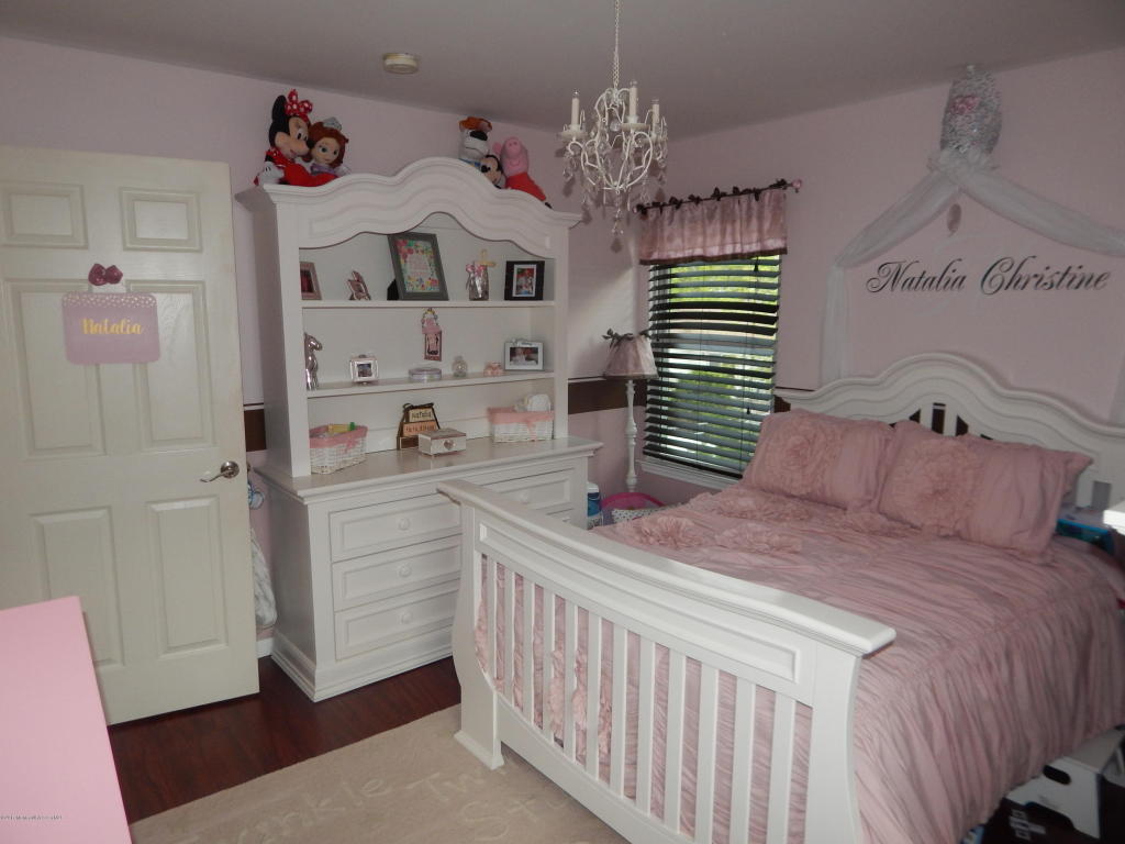10 Taylor Rd, Brick, NJ 08723 photo 16