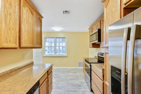 3 Valery Rd, Matawan, NJ 07747 photo 13