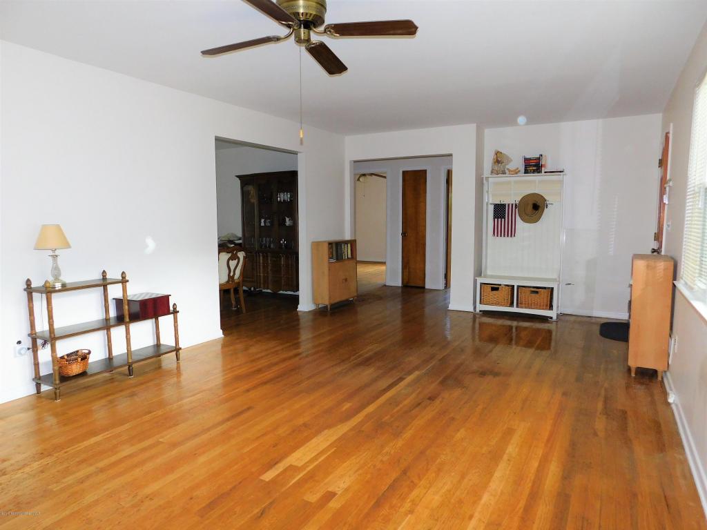 518 Devon St, Forked River, NJ 08731 photo 4