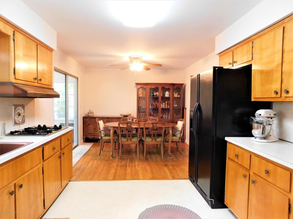 518 Devon St, Forked River, NJ 08731 photo 9