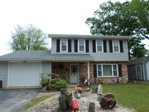 302 4th St, Waretown, NJ 08758 photo 1