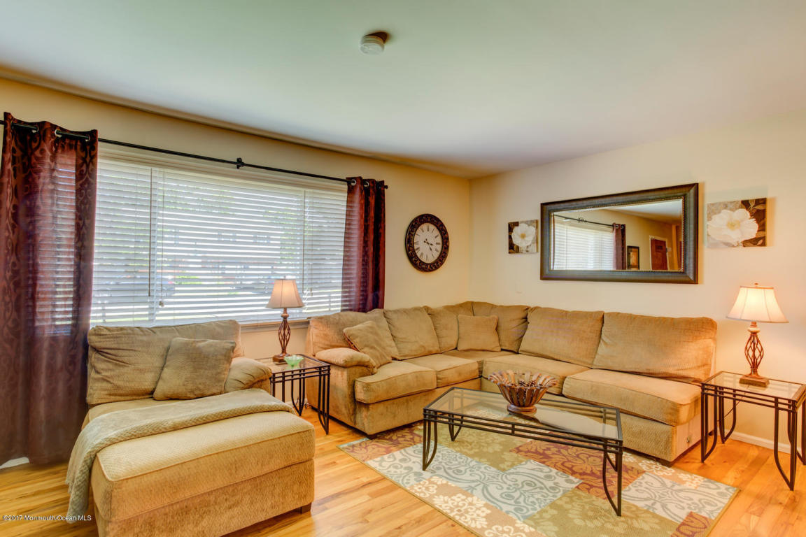 604 Peter Pl, Brick, NJ 08723 photo 7