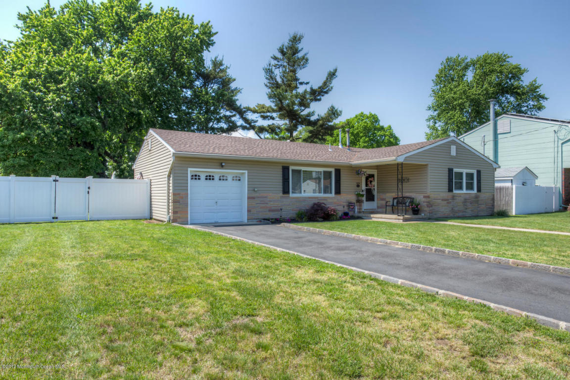 604 Peter Pl, Brick, NJ 08723 photo 3