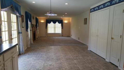 2 Mayfair Ct, Jackson, NJ 08527 photo 9