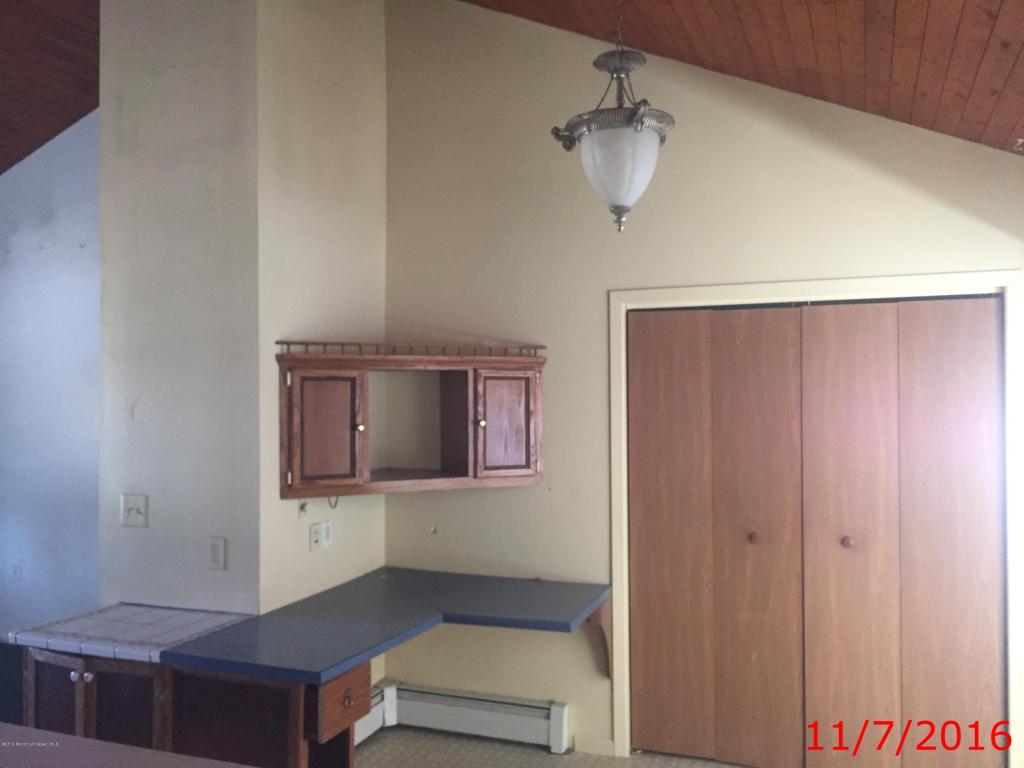 446 7th St, Waretown, NJ 08758 photo 5