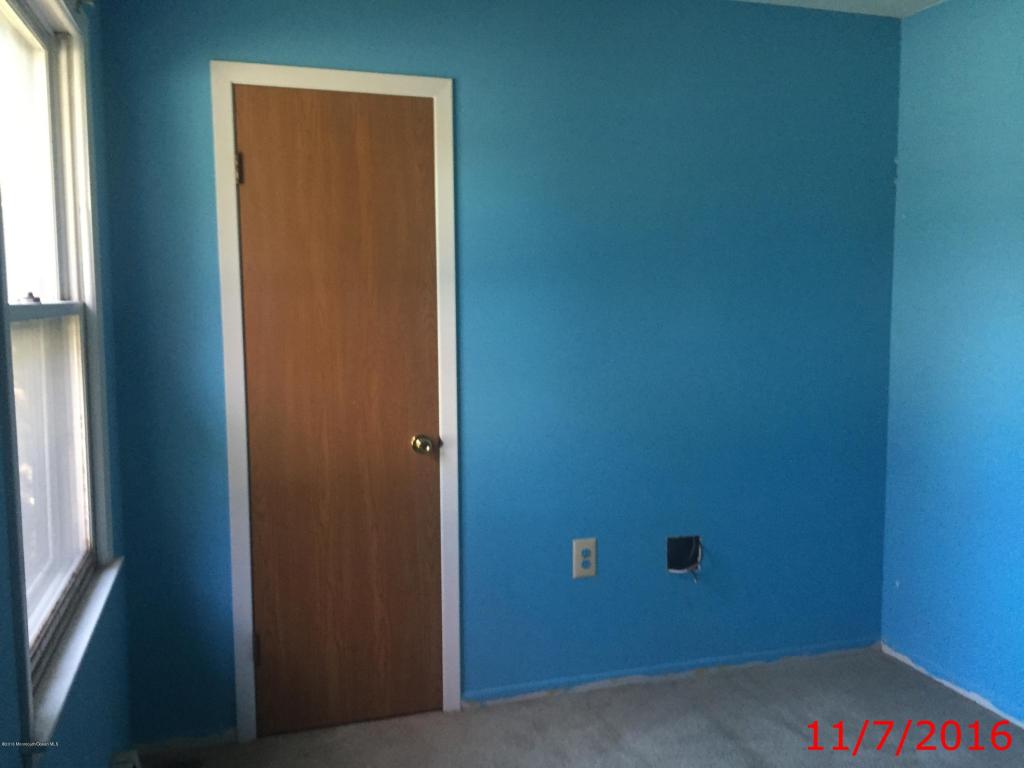 446 7th St, Waretown, NJ 08758 photo 8