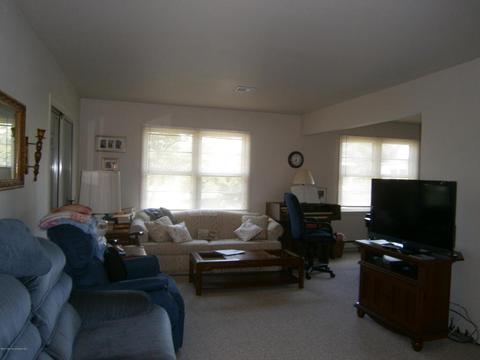 9 Lamb Rd, Brick, NJ 08724 photo 11