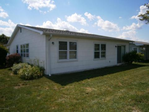9 Lamb Rd, Brick, NJ 08724 photo 3