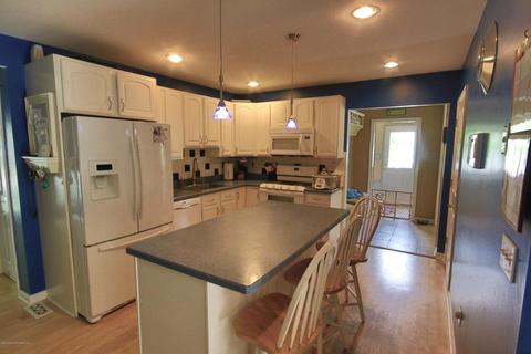 252 22nd Ave, Brick, NJ 08724 photo 2