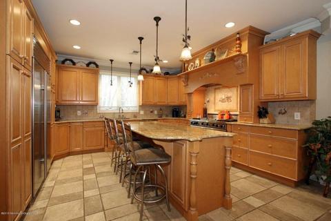 2 Flomar Ave, Leonardo, NJ 07737 photo 2