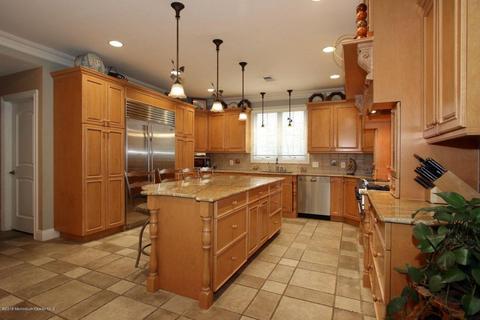 2 Flomar Ave, Leonardo, NJ 07737 photo 3