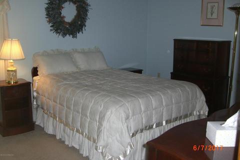 607 Center St, Forked River, NJ 08731 photo 8