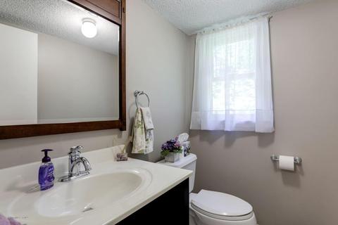 19 Tara Dr, Matawan, NJ 07747 photo 15