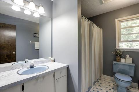 19 Tara Dr, Matawan, NJ 07747 photo 23