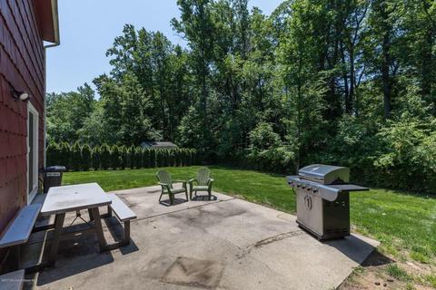 19 Tara Dr, Matawan, NJ 07747 photo 26