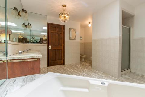 8 Emory Pl, Holmdel, NJ 07733 photo 22