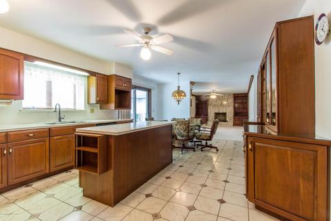 8 Emory Pl, Holmdel, NJ 07733 photo 15
