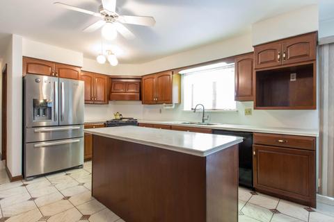 8 Emory Pl, Holmdel, NJ 07733 photo 13