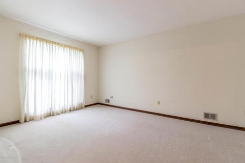 8 Emory Pl, Holmdel, NJ 07733 photo 6