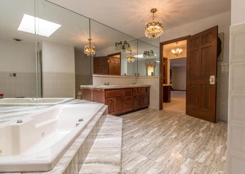 8 Emory Pl, Holmdel, NJ 07733 photo 21