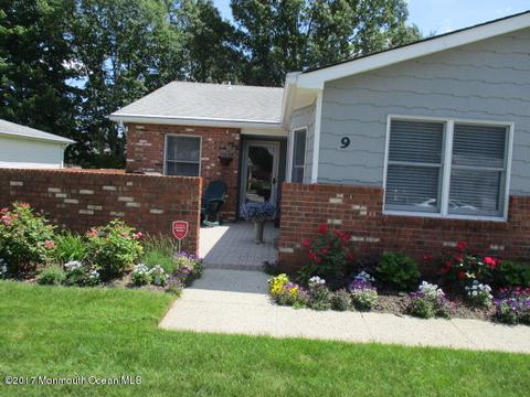 9 Thames Pl, Brick, NJ 08723 photo 4