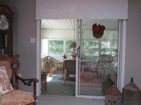 9 Thames Pl, Brick, NJ 08723 photo 13