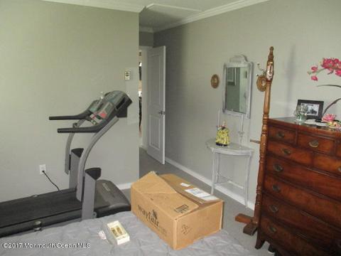 9 Thames Pl, Brick, NJ 08723 photo 28
