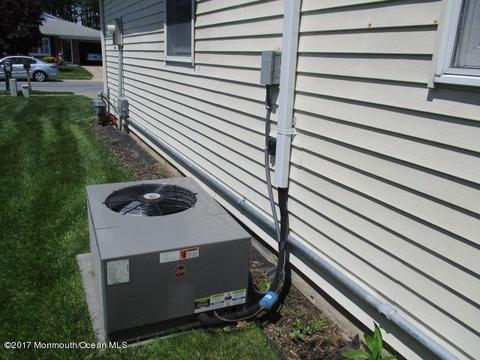 9 Thames Pl, Brick, NJ 08723 photo 39
