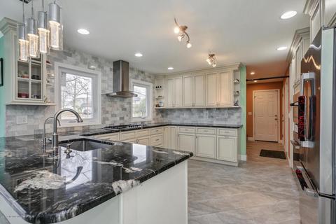 500 Darwin Blvd, Edison, NJ 08820 photo 12
