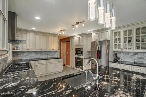 500 Darwin Blvd, Edison, NJ 08820 photo 1