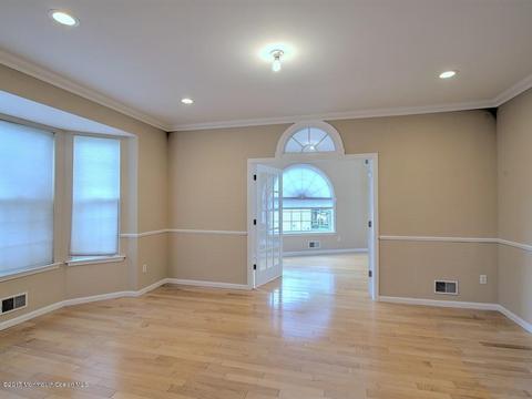 37 Rolling Brook Dr, Edison, NJ 08820 photo 4