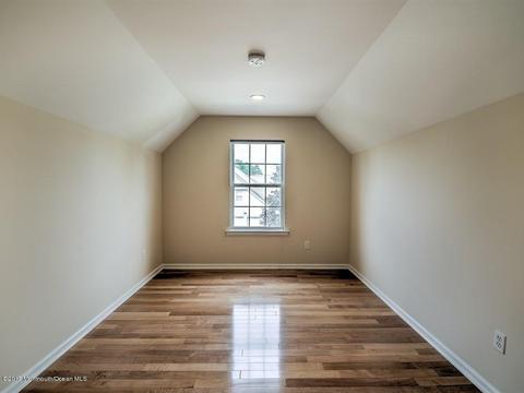 37 Rolling Brook Dr, Edison, NJ 08820 photo 24