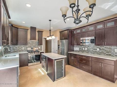 37 Rolling Brook Dr, Edison, NJ 08820 photo 14